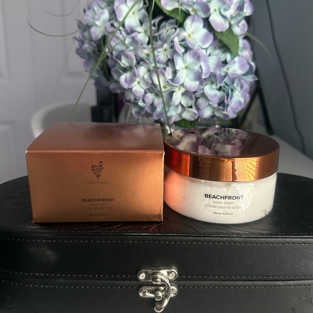 Younique Beachfront Body Cream. BNIB